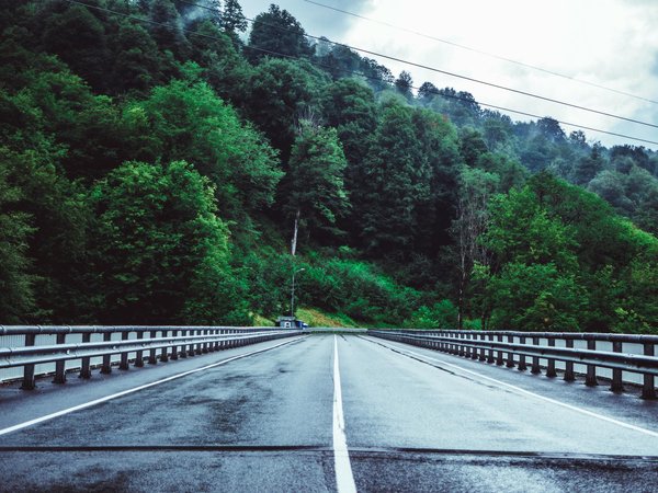 Transform your drive: the ultimate guide to selecting ideal suspension springs for your british car's smooth city experience